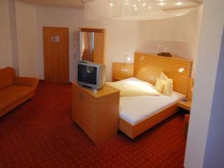 Hotel Landschloss 3*