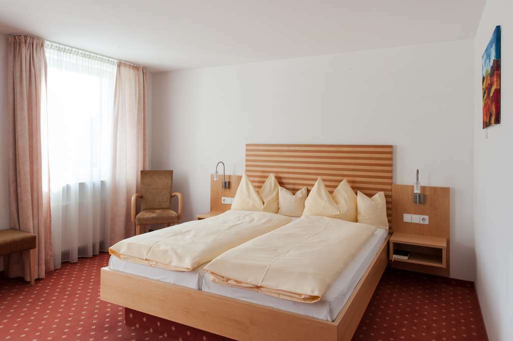 Hotel Landschloss 3*