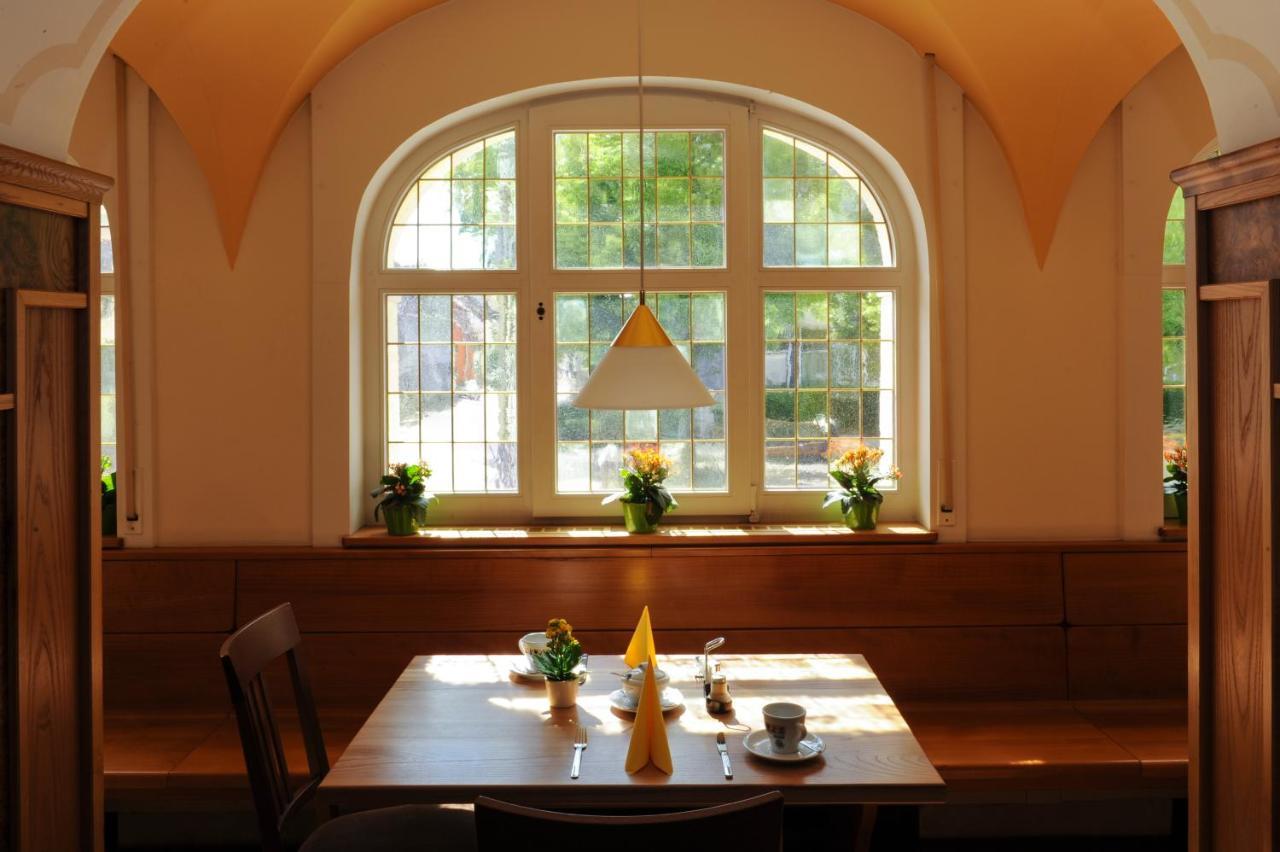 Landschloss Hotel
